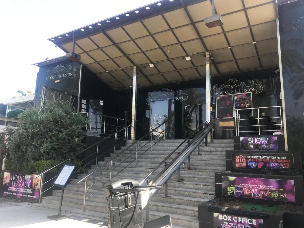 X&La Ohana Salou Exterior photo